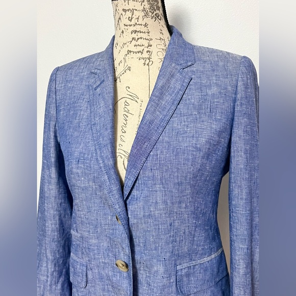 J Crew Size 4 Chambray Schoolboy Blazer Blue Linen. Size 8P label is incorrect. - Picture 4 of 12